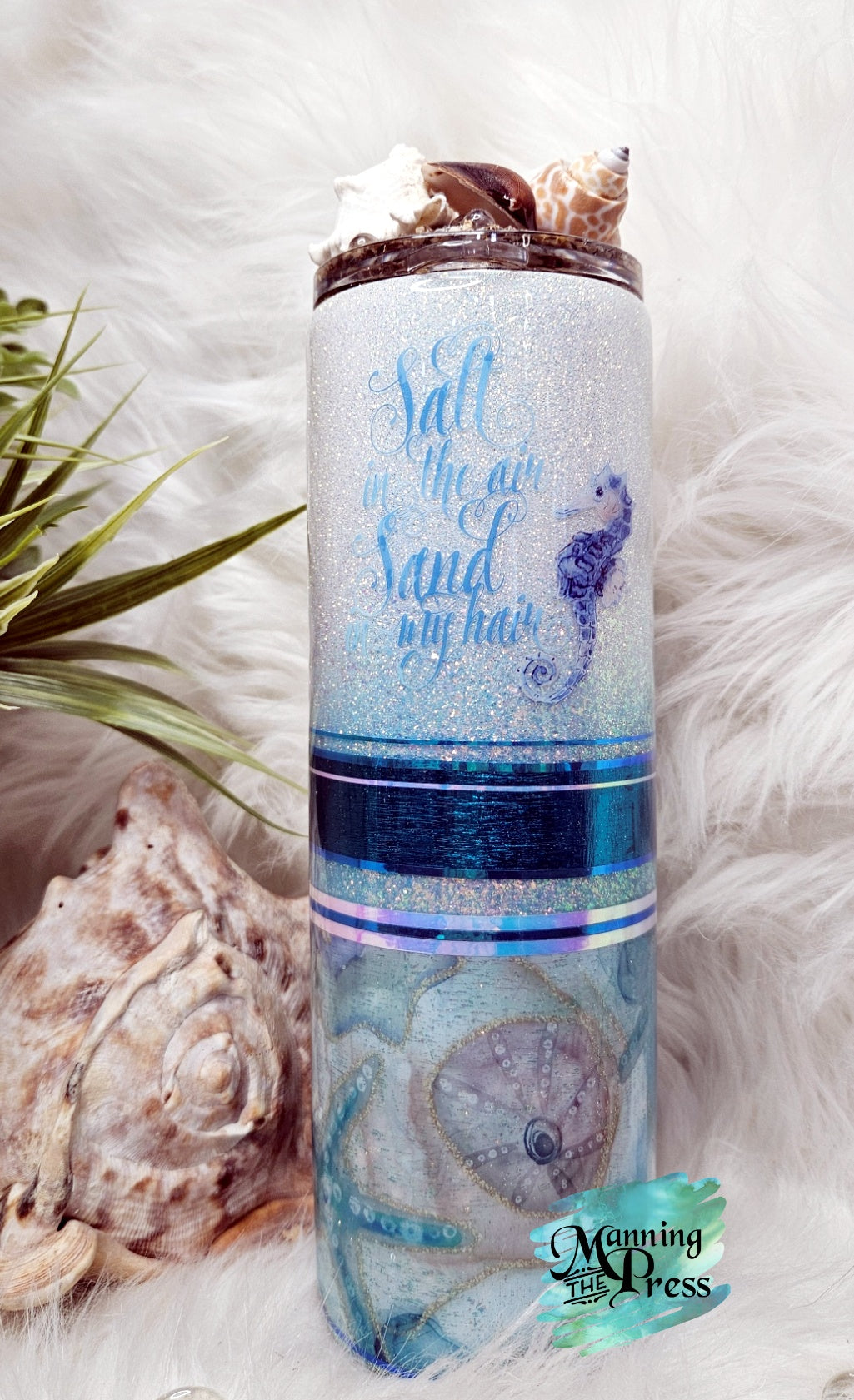 Blue Seahorse - 30 ounce with Shell Topper